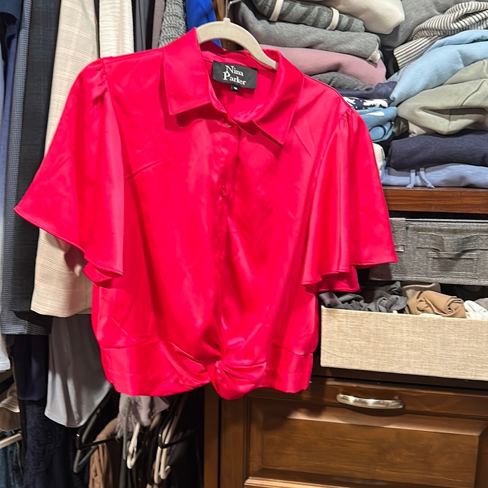 Bright pink Nina Parker 0X blouse with cinched front